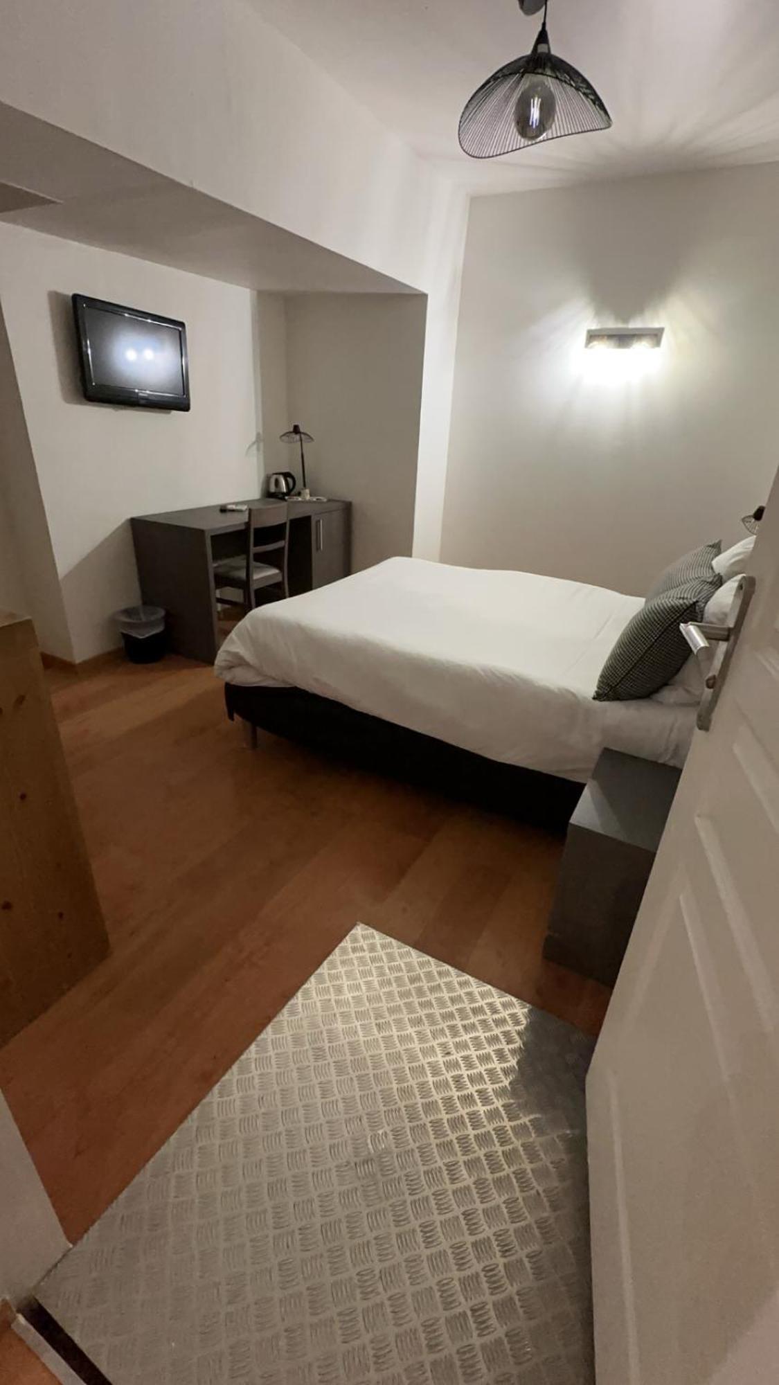 Icone Hotel - Анси Екстериор снимка
