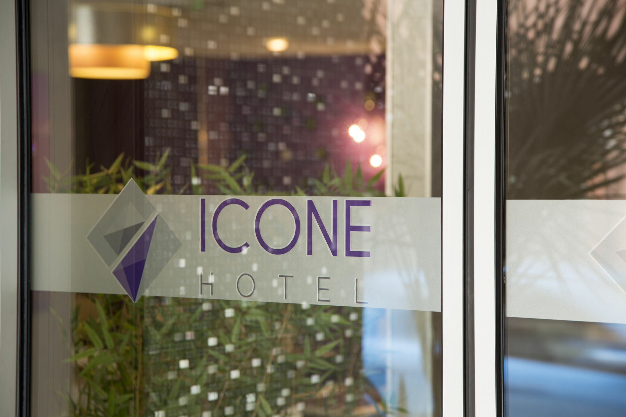 Icone Hotel - Анси Екстериор снимка